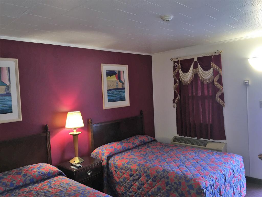 Budget Inn Wrightstown Екстер'єр фото